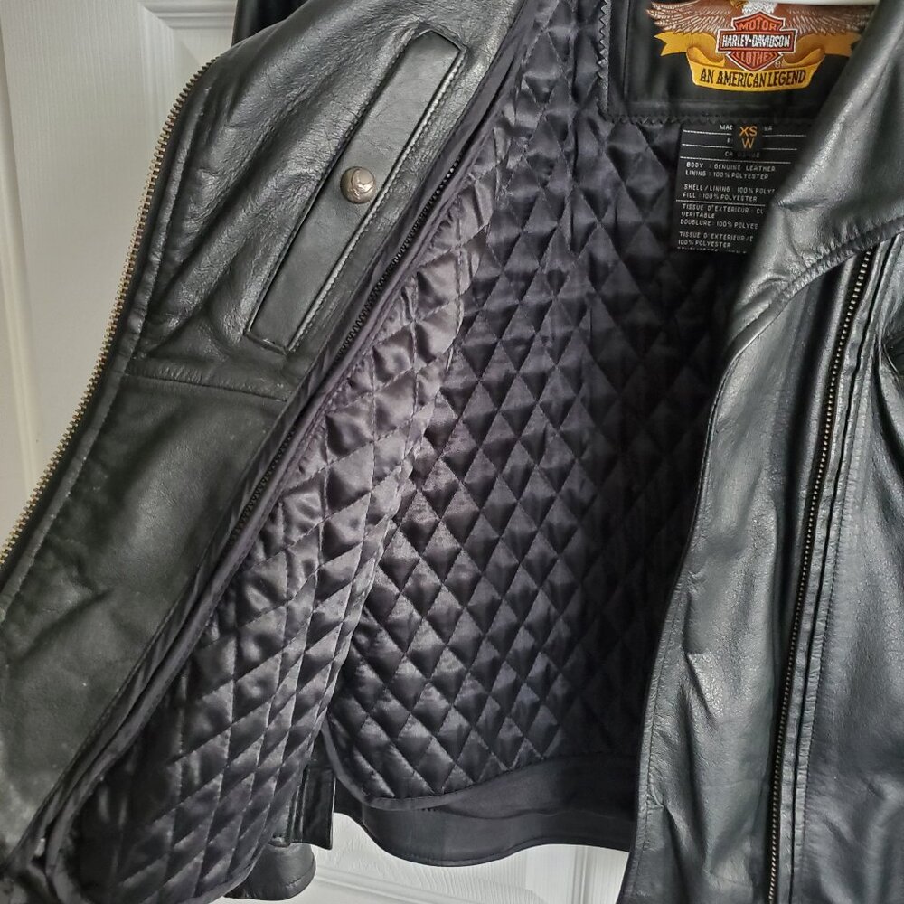 Women's Super Cute Harley-Davidson® Black Leather Biker Jacket - Picture 2 of 5